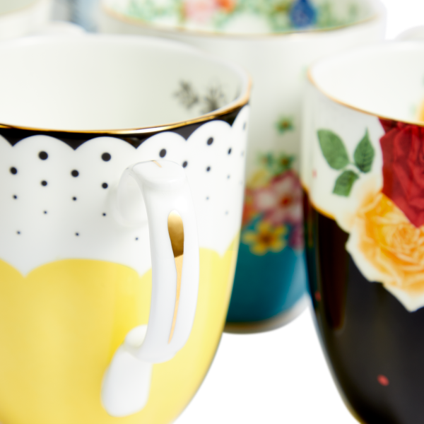 Royal Albert 100 Years Mug 400ml 1920 - 1960 Set of 5