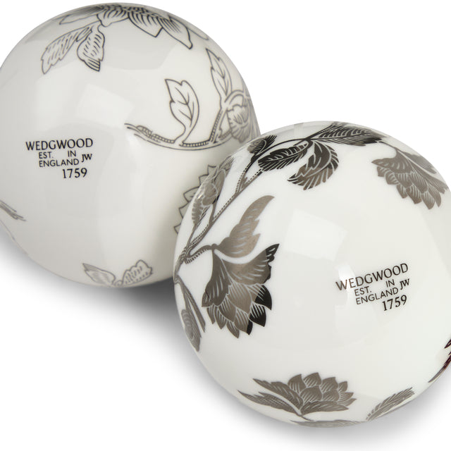 Wedgwood Christmas Silver Tonquin Bauble Set of 2