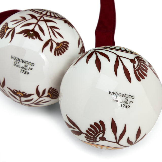 Wedgwood Festive Red Splendour Ornament Pair
