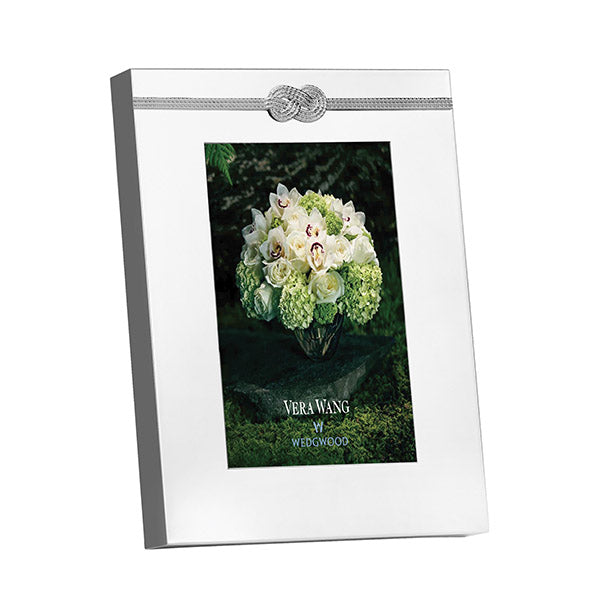 Vera Wang Wedgwood Infinity Frame 8"x10" (20m x 25cm)