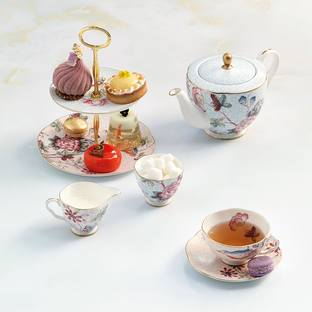 Wedgwood Cuckoo Peach Teacup & Saucer Set