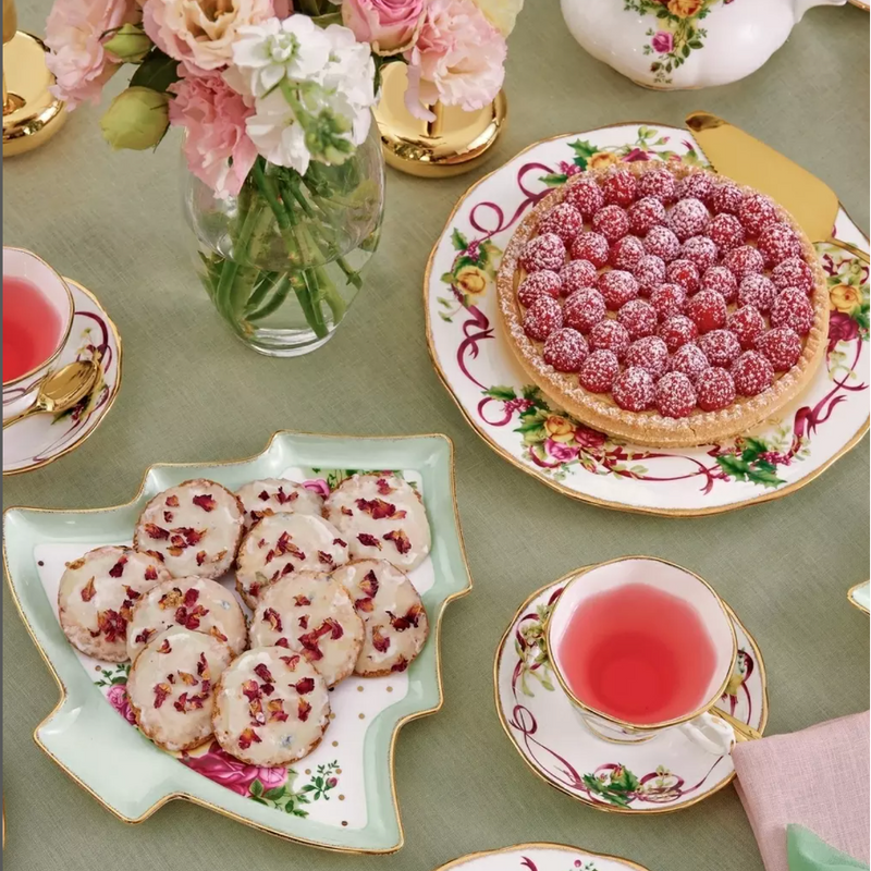 Royal Albert Christmas Tree Dish 27cm