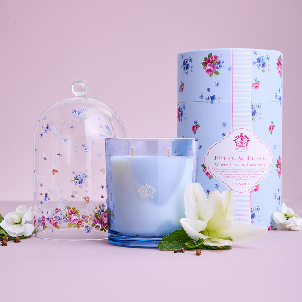 Royal Albert White Lily & Bergamot Candle